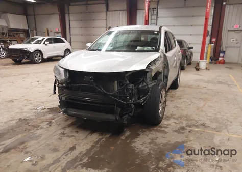 2018 Nissan Rogue S z USA, uszkodzony, nr VIN 5N1AT2MV7JC785707